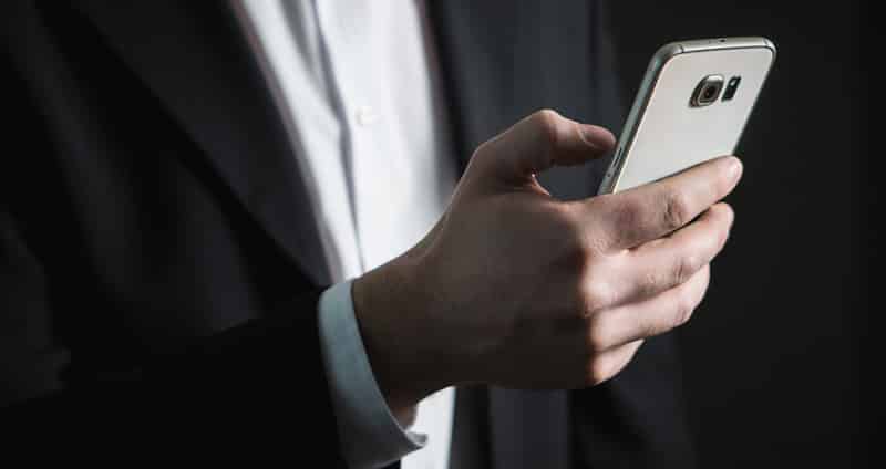 Ansprechpartner in Unternehmen finden