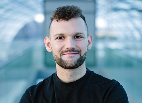 TL_Dennis_Szimmetatjpg Dennis Szimmetat von den TALENTLOTSEN